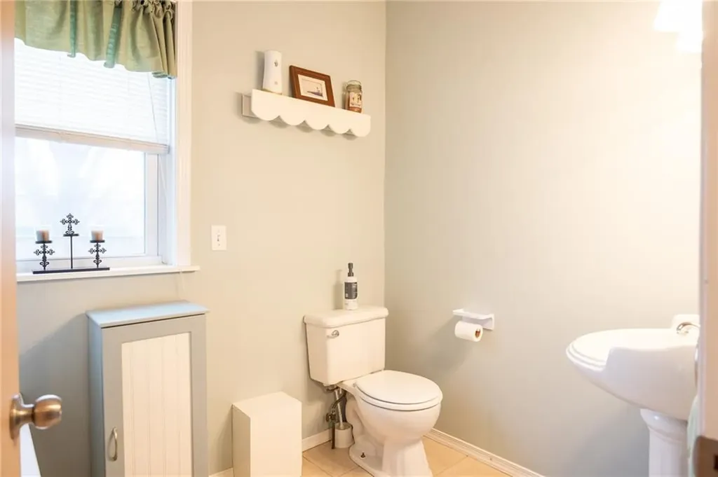 19 Oswald Street Pawtucket RI 02861