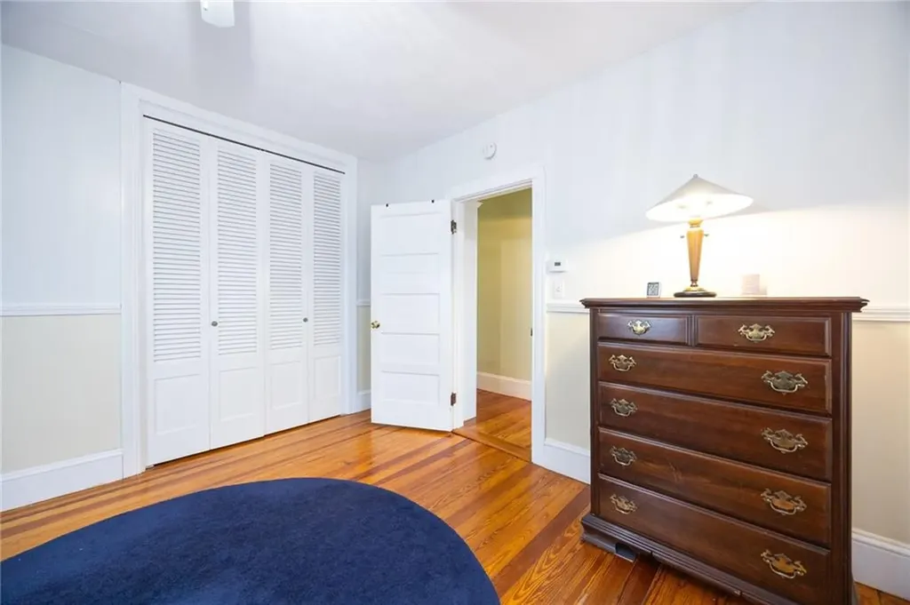 19 Oswald Street Pawtucket RI 02861
