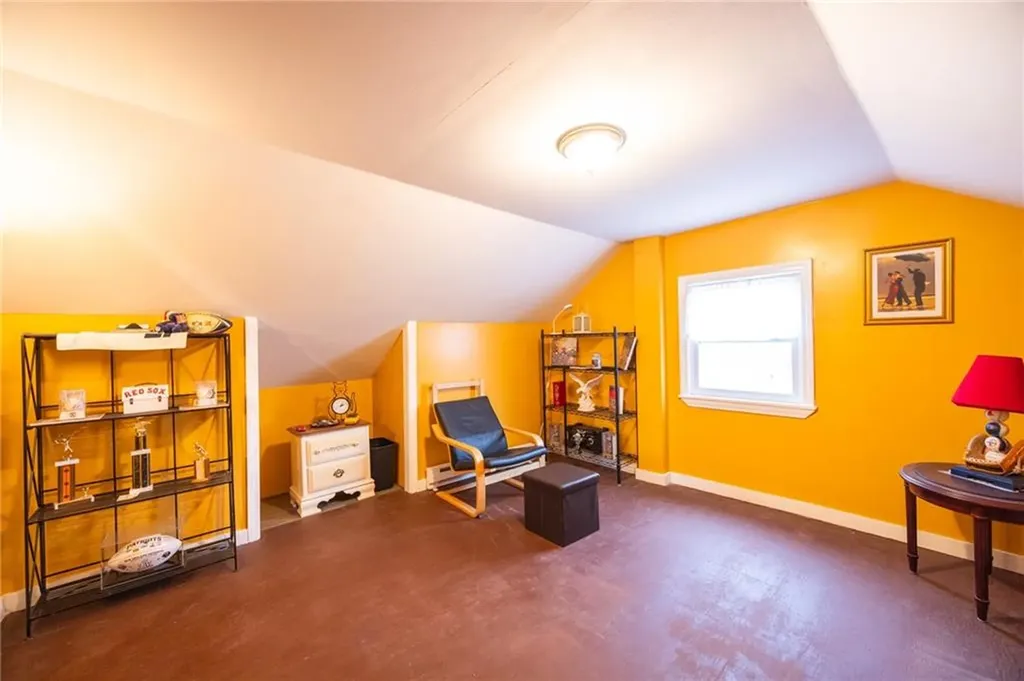 19 Oswald Street Pawtucket RI 02861