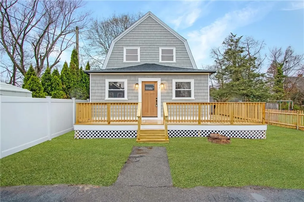 51 Whipple Avenue Warwick RI 02889