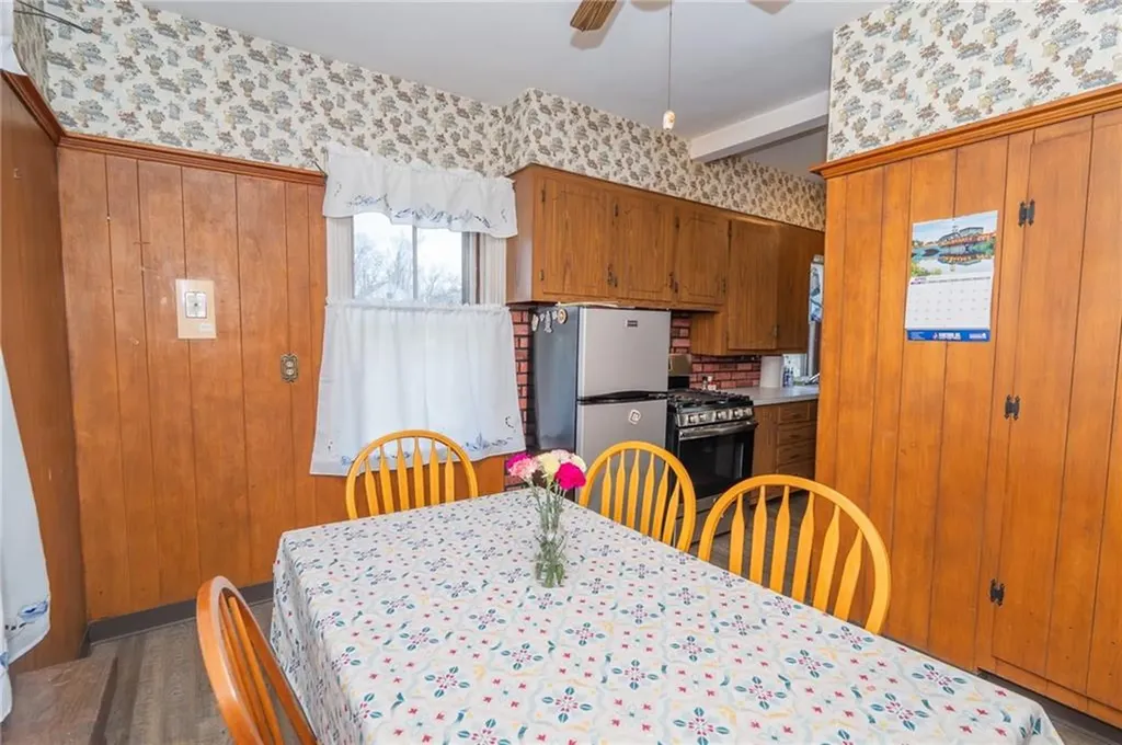 14 Grove Avenue Cranston RI 02910