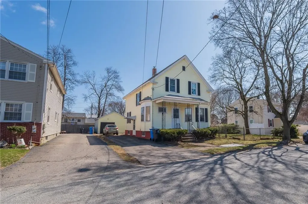 14 Grove Avenue Cranston RI 02910
