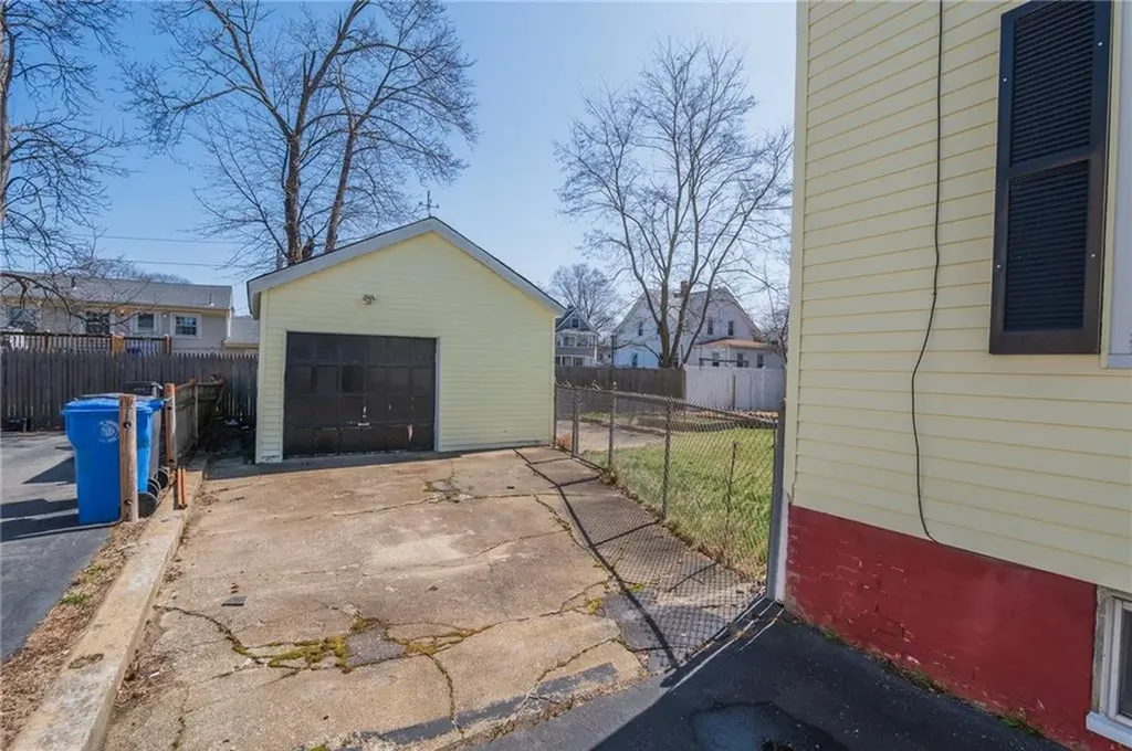 14 Grove Avenue Cranston RI 02910
