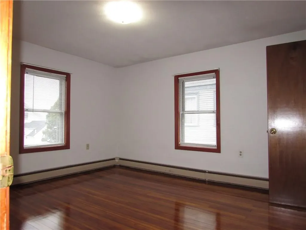 77 Seventh Street East Providence RI 02914