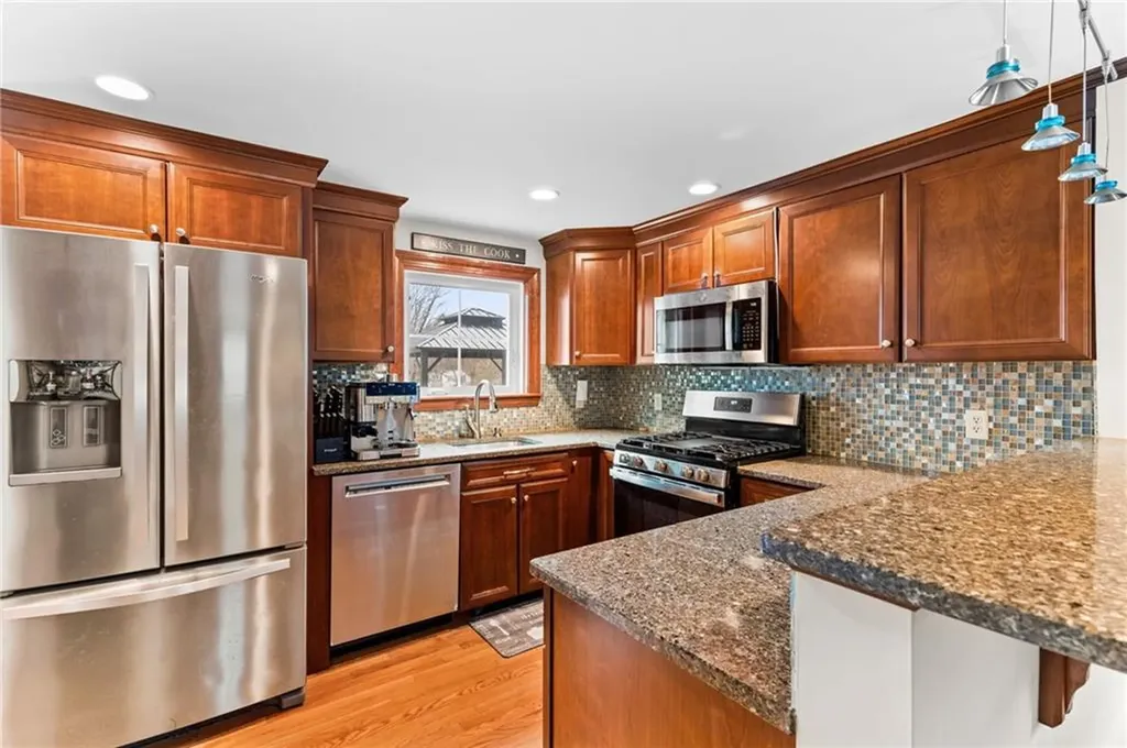 11 Sayles Hill Road North Smithfield RI 02896
