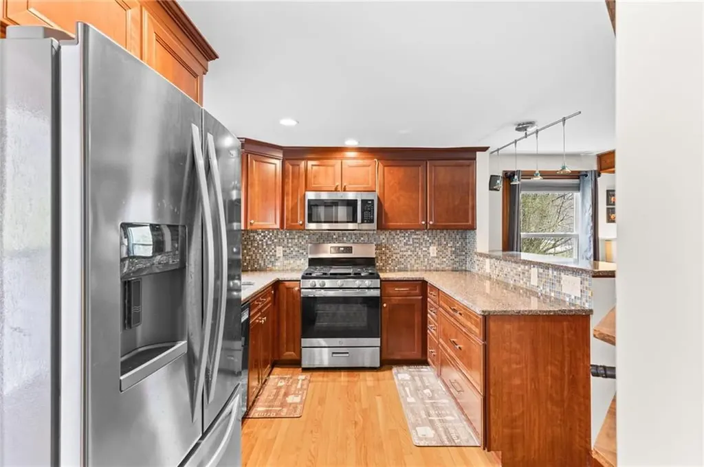 11 Sayles Hill Road North Smithfield RI 02896