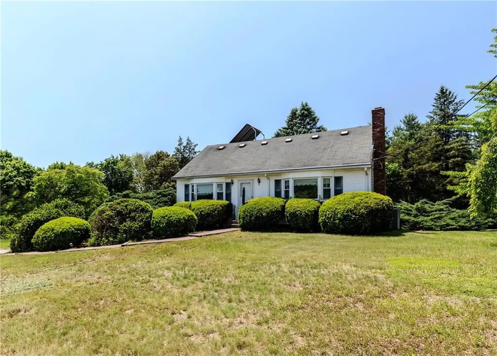14 Meadow View Drive Smithfield RI 02917