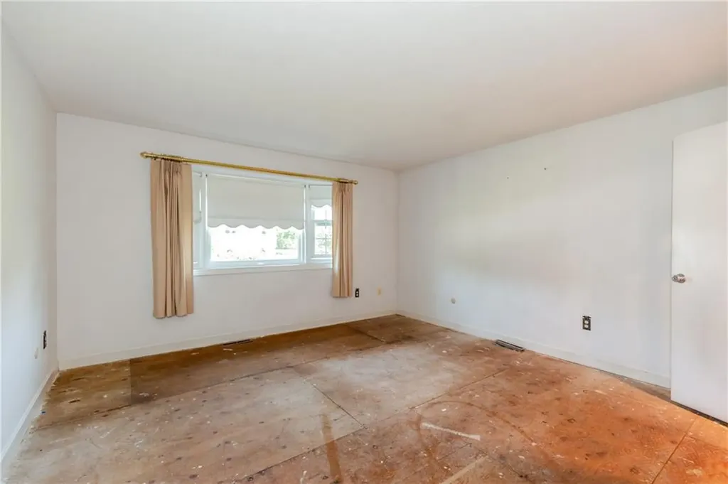 14 Meadow View Drive Smithfield RI 02917