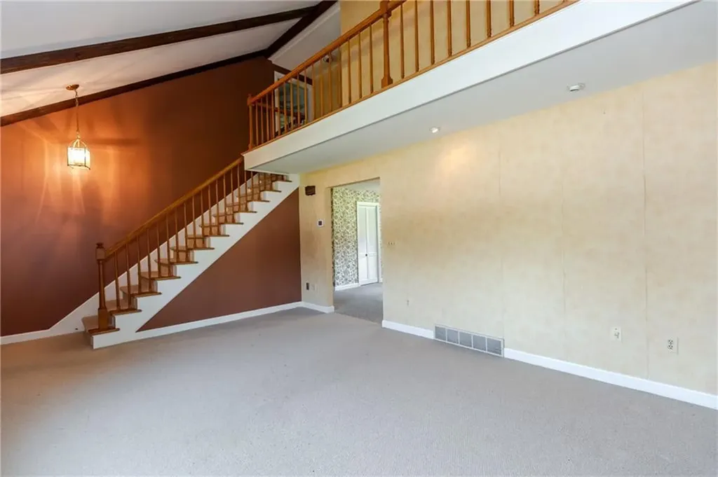 14 Meadow View Drive Smithfield RI 02917
