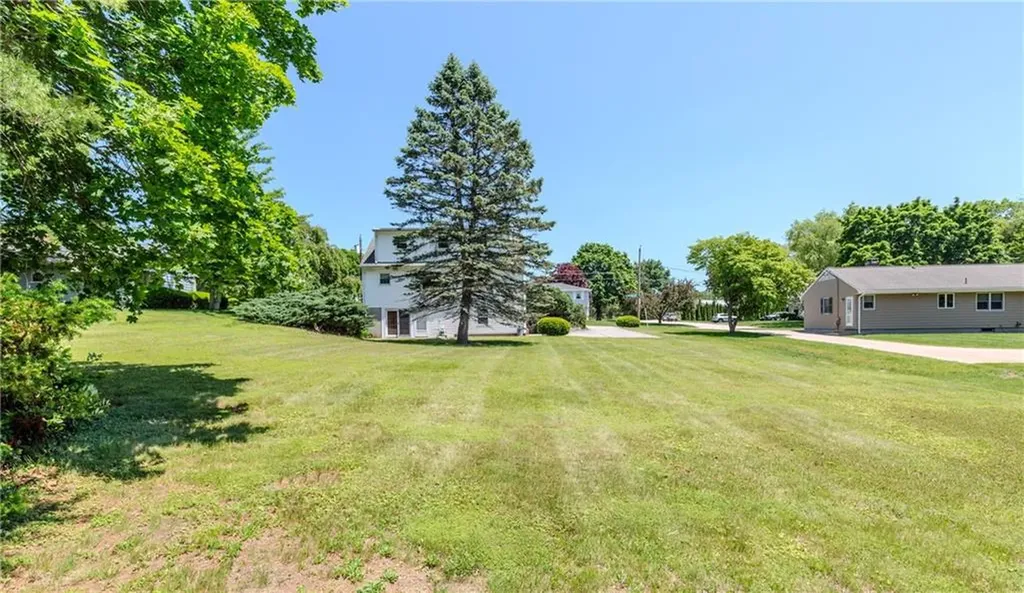 14 Meadow View Drive Smithfield RI 02917