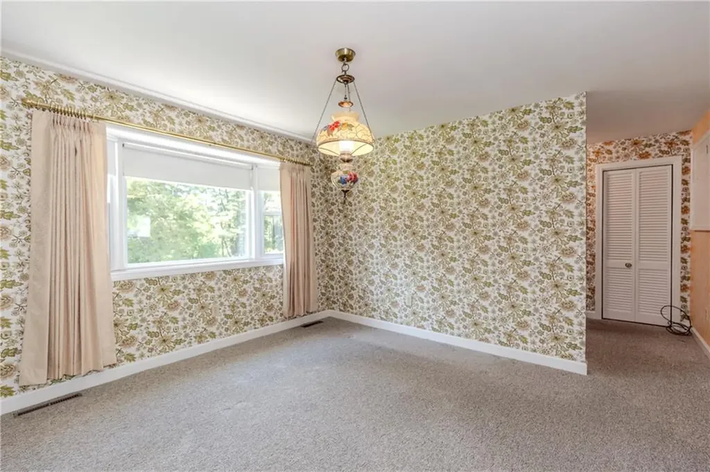 14 Meadow View Drive Smithfield RI 02917