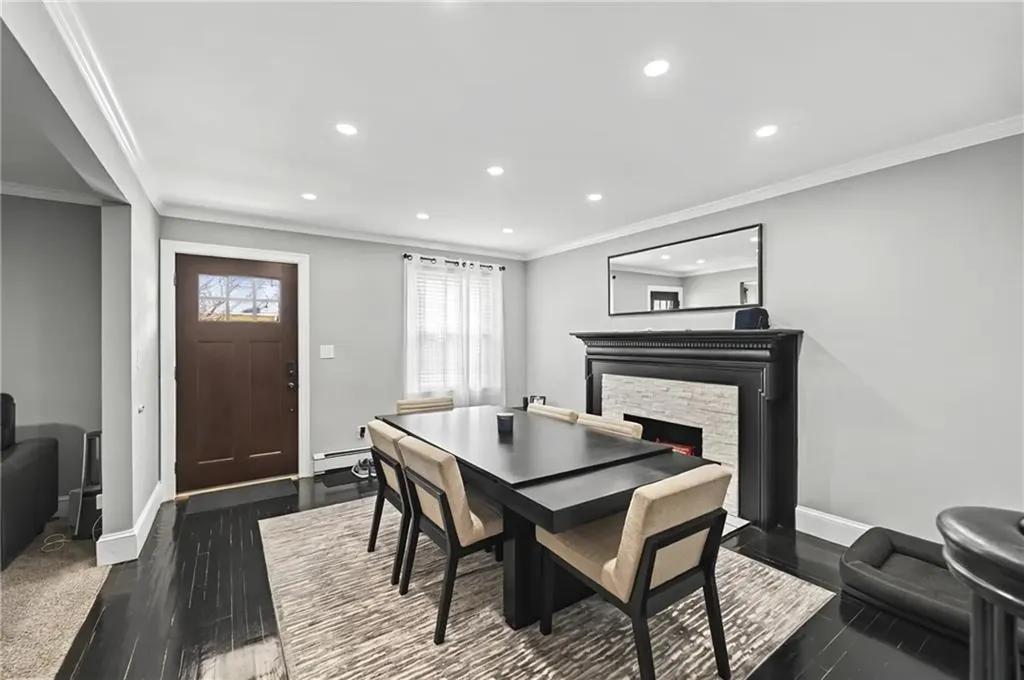 94 Waller Street Providence RI 02908