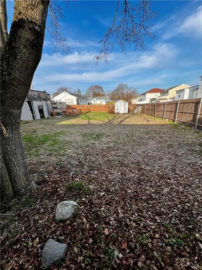 111 Mcgirr Street Cumberland RI 02864