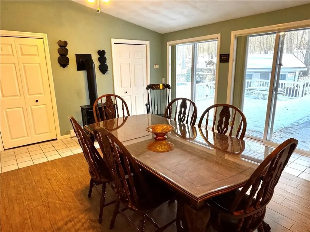 14 Salvas Court Cumberland RI 02864