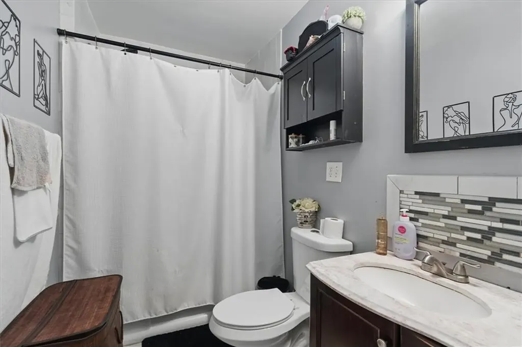 40 42 Primrose Street Pawtucket RI 02860
