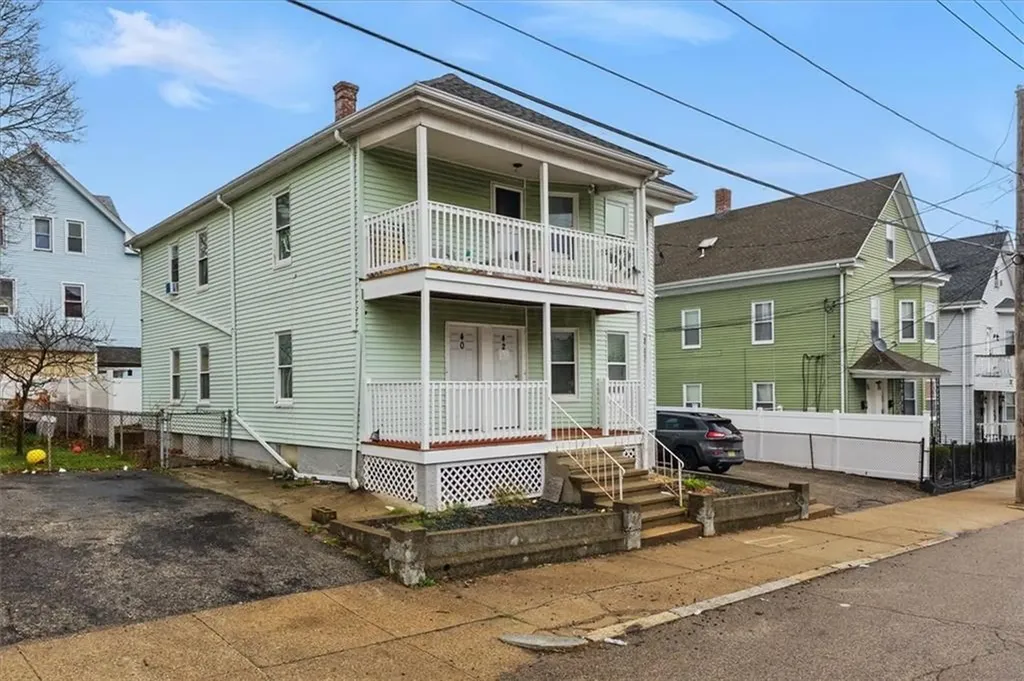 40 42 Primrose Street Pawtucket RI 02860