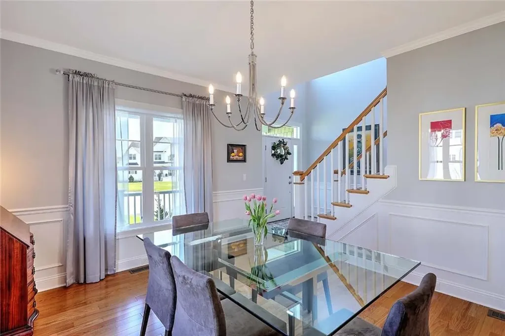 7 Kendal Court Cranston RI 02921
