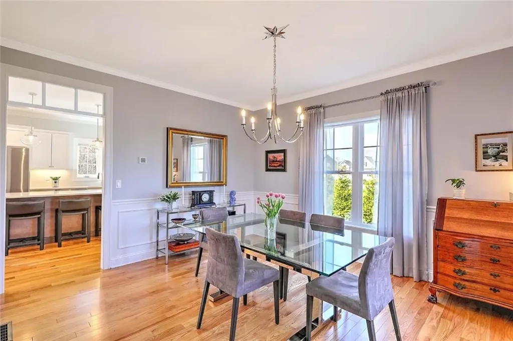 7 Kendal Court Cranston RI 02921