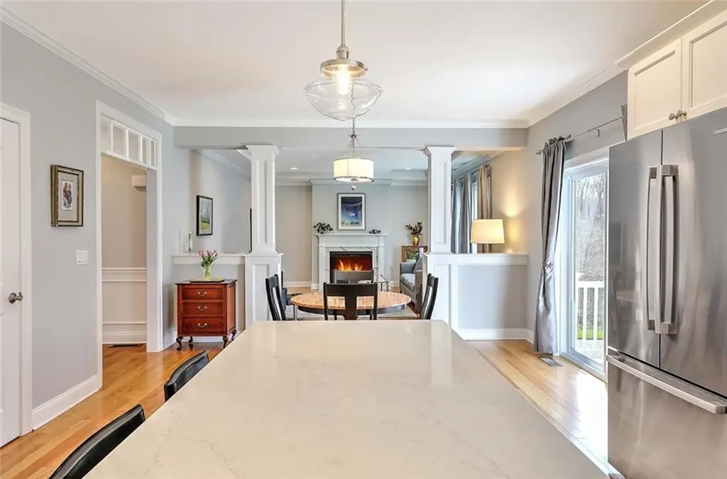 7 Kendal Court Cranston RI 02921