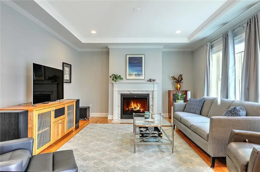7 Kendal Court Cranston RI 02921
