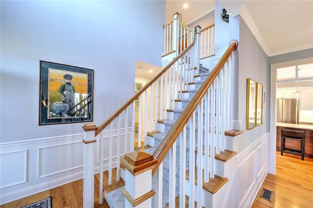 7 Kendal Court Cranston RI 02921