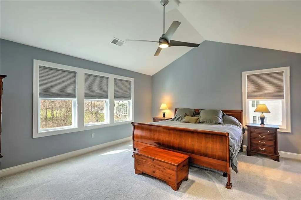 7 Kendal Court Cranston RI 02921