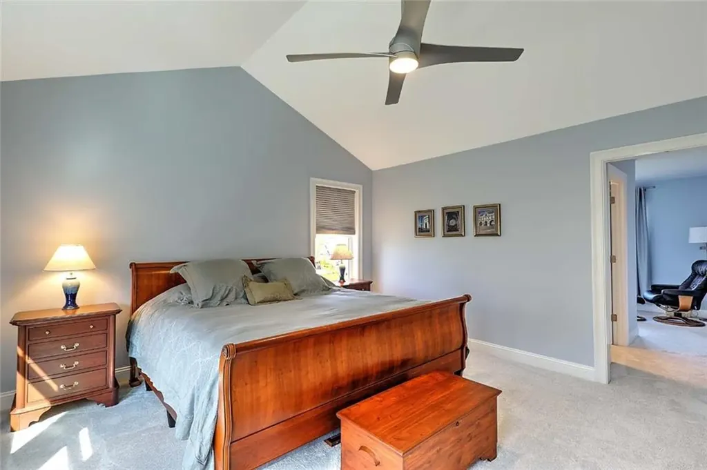 7 Kendal Court Cranston RI 02921