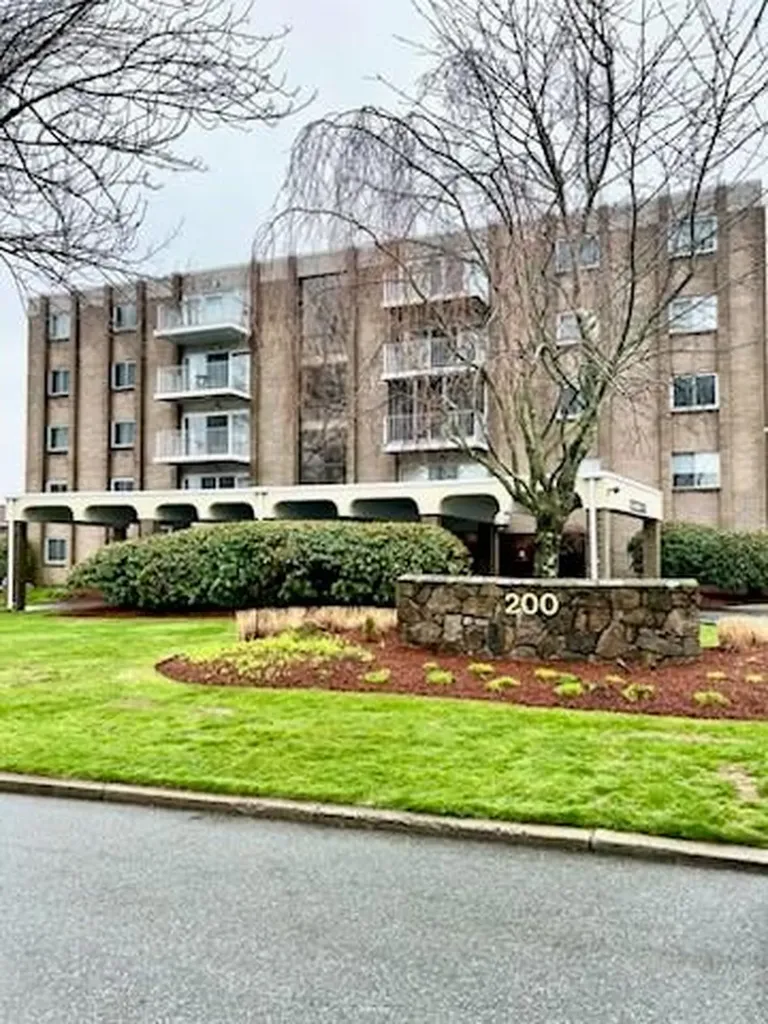 200 Hoffman Avenue Cranston RI 02920