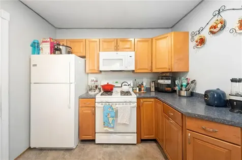 17 Columbia Avenue Lincoln RI 02865