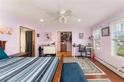 17 Columbia Avenue Lincoln RI 02865