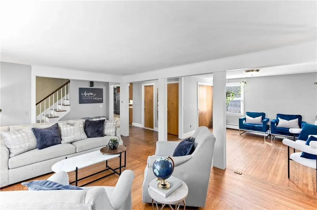 749 Commonwealth Avenue Warwick RI 02886