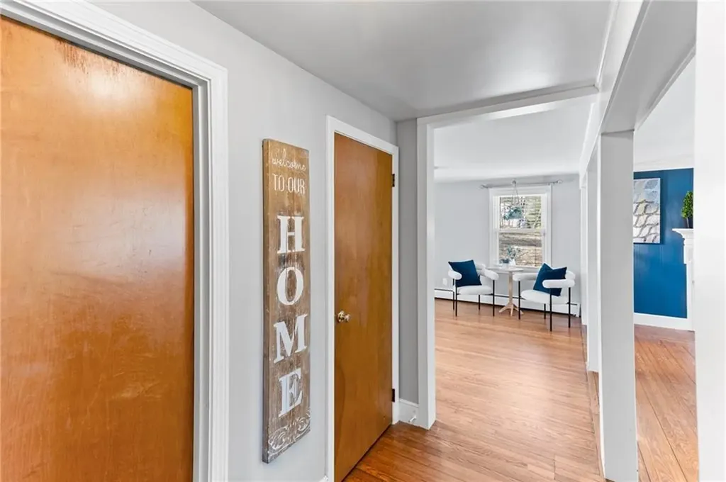 749 Commonwealth Avenue Warwick RI 02886