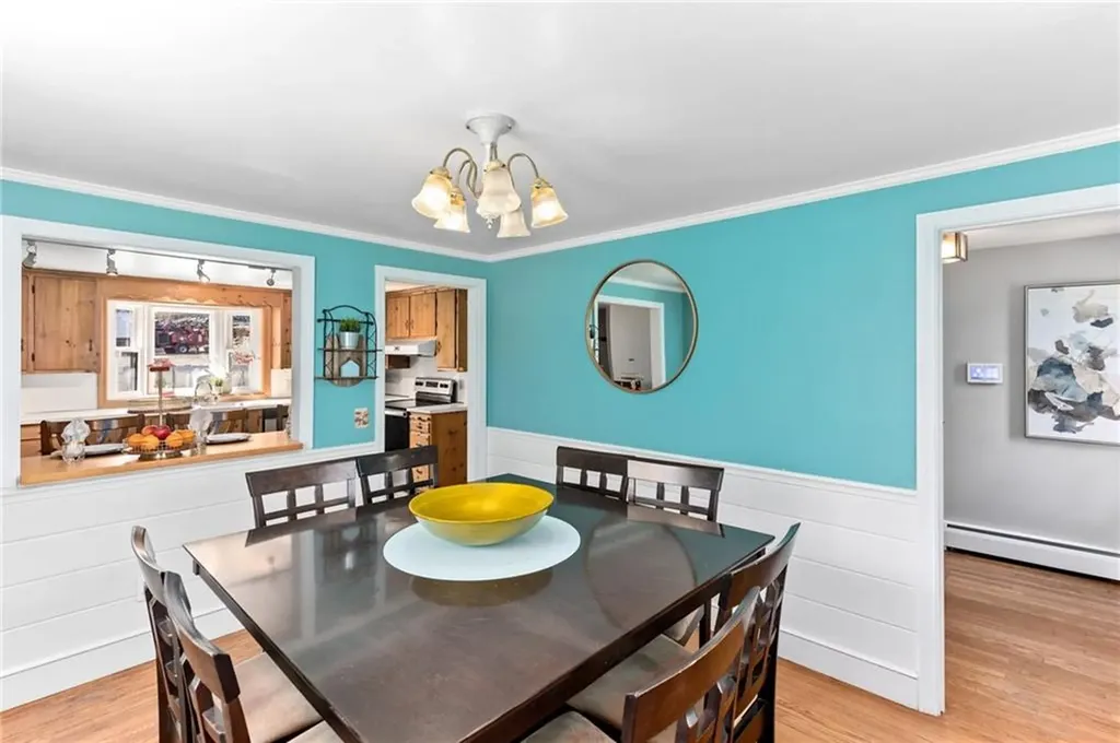 749 Commonwealth Avenue Warwick RI 02886