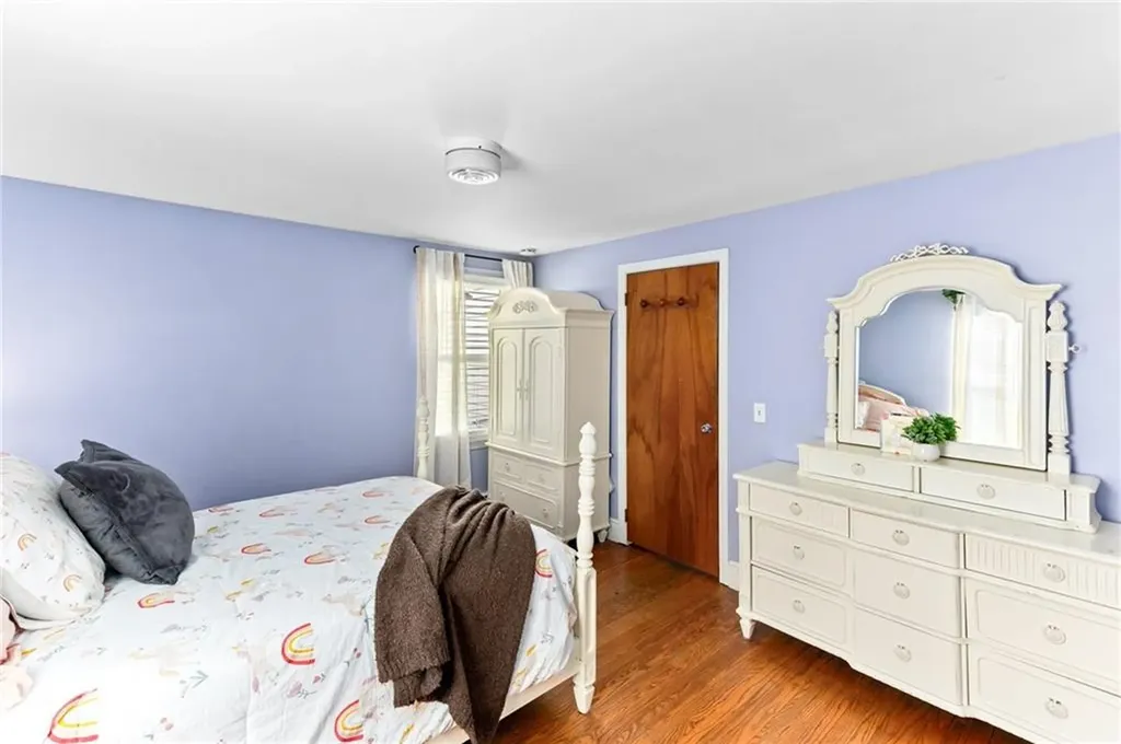 749 Commonwealth Avenue Warwick RI 02886