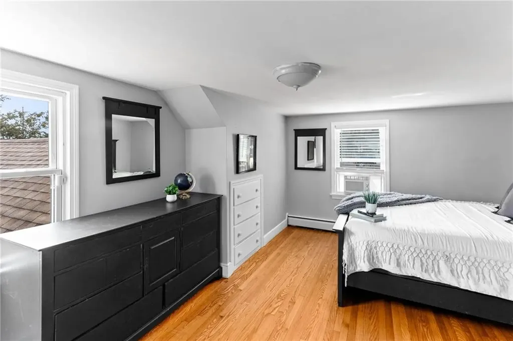 749 Commonwealth Avenue Warwick RI 02886