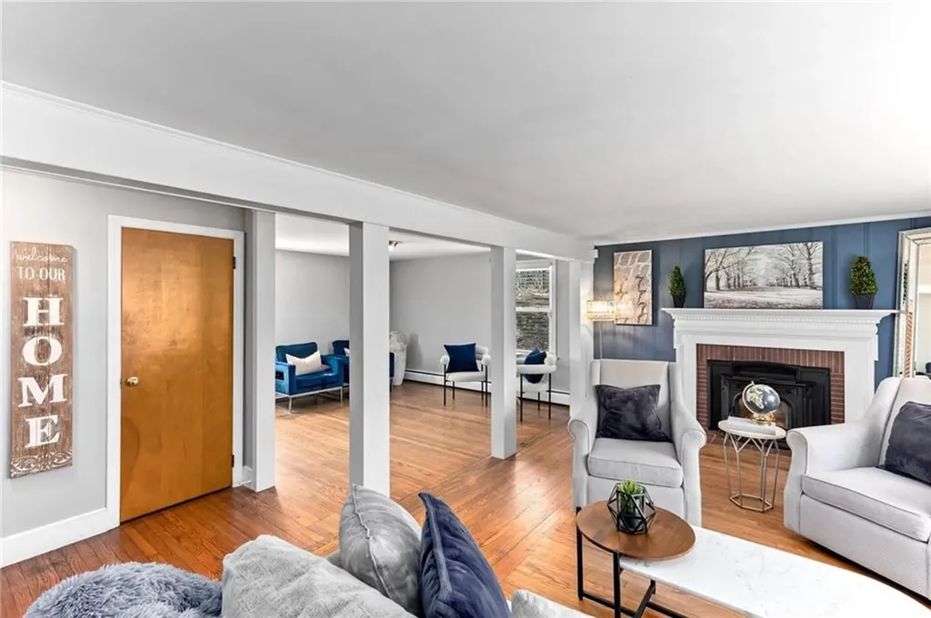 749 Commonwealth Avenue Warwick RI 02886