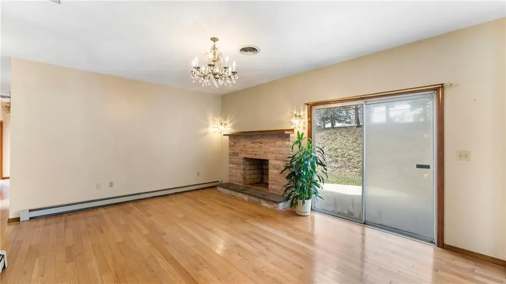 135 Carlson Drive Cumberland RI 02864