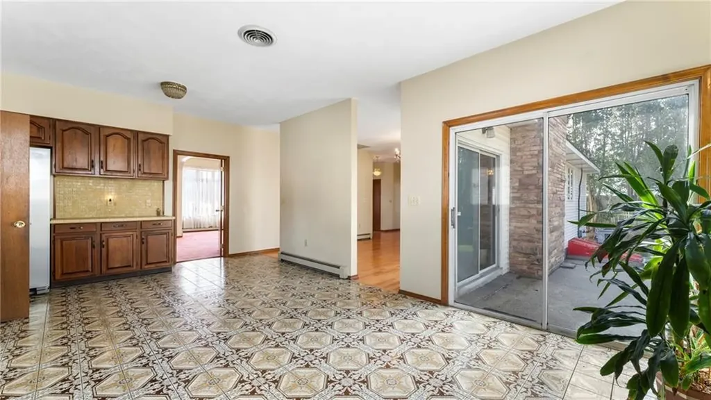 135 Carlson Drive Cumberland RI 02864