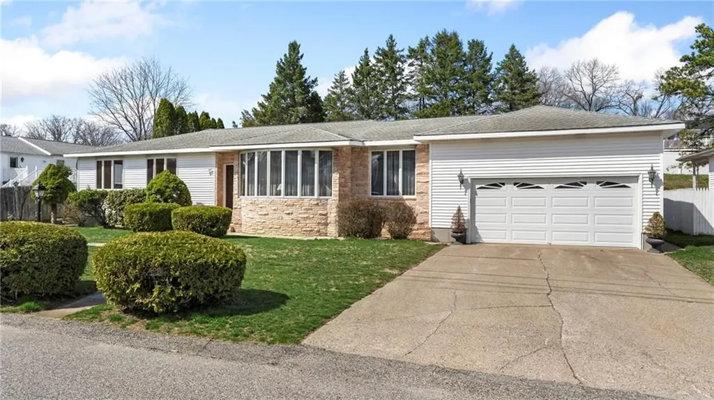 135 Carlson Drive Cumberland RI 02864