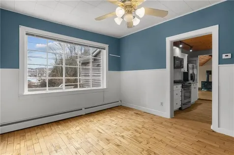 112 King Phillip Street Portsmouth RI 02871