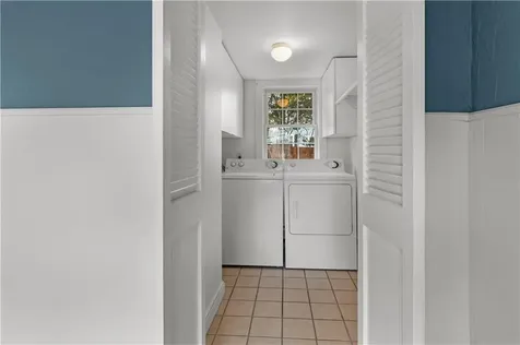 112 King Phillip Street Portsmouth RI 02871