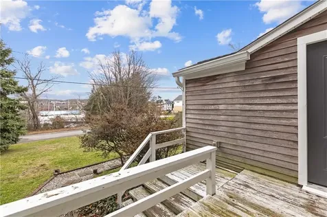 112 King Phillip Street Portsmouth RI 02871