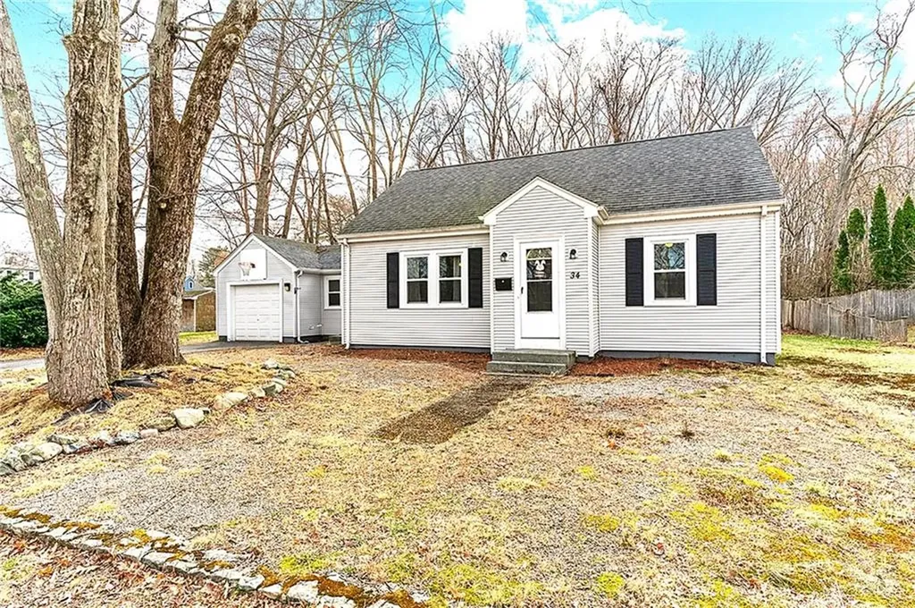 34 Howard Avenue Burrillville RI 02859