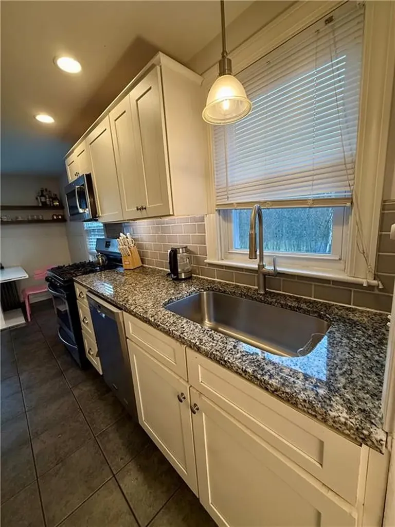 297 Norwood Avenue Cranston RI 02905