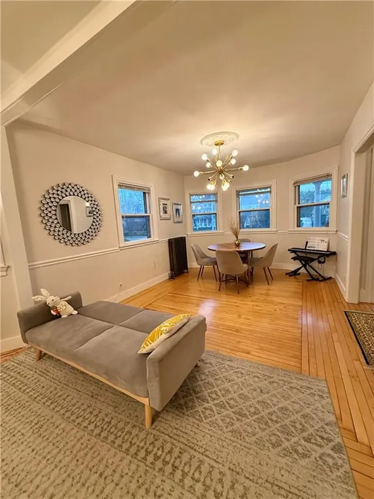 297 Norwood Avenue Cranston RI 02905