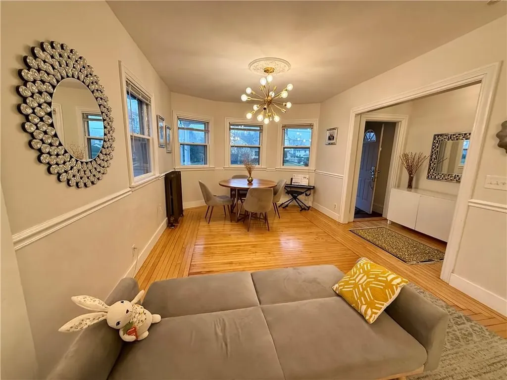 297 Norwood Avenue Cranston RI 02905