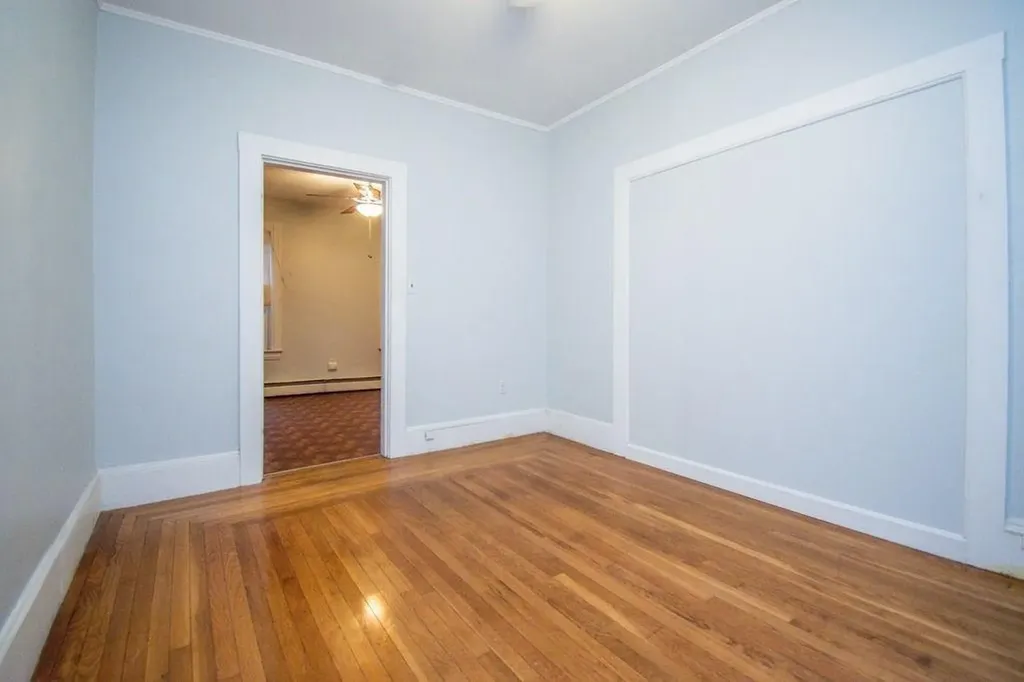 11 Larch Street Providence RI 02906