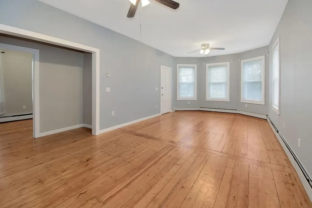 11 Larch Street Providence RI 02906