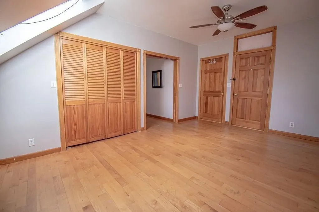 11 Larch Street Providence RI 02906