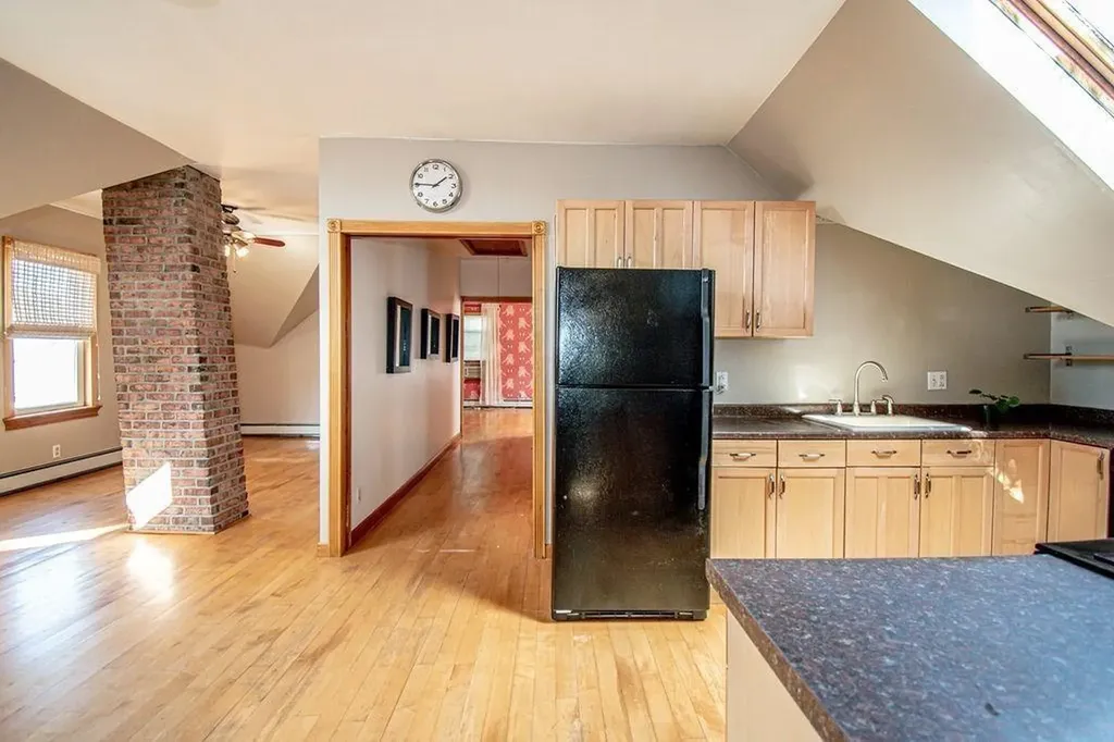 11 Larch Street Providence RI 02906